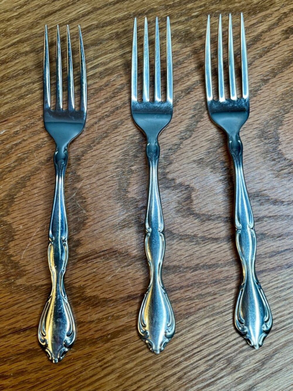 Set of 3 Oneida Community Cantata Dinner  Forks   stainless flatware 7 1/4"